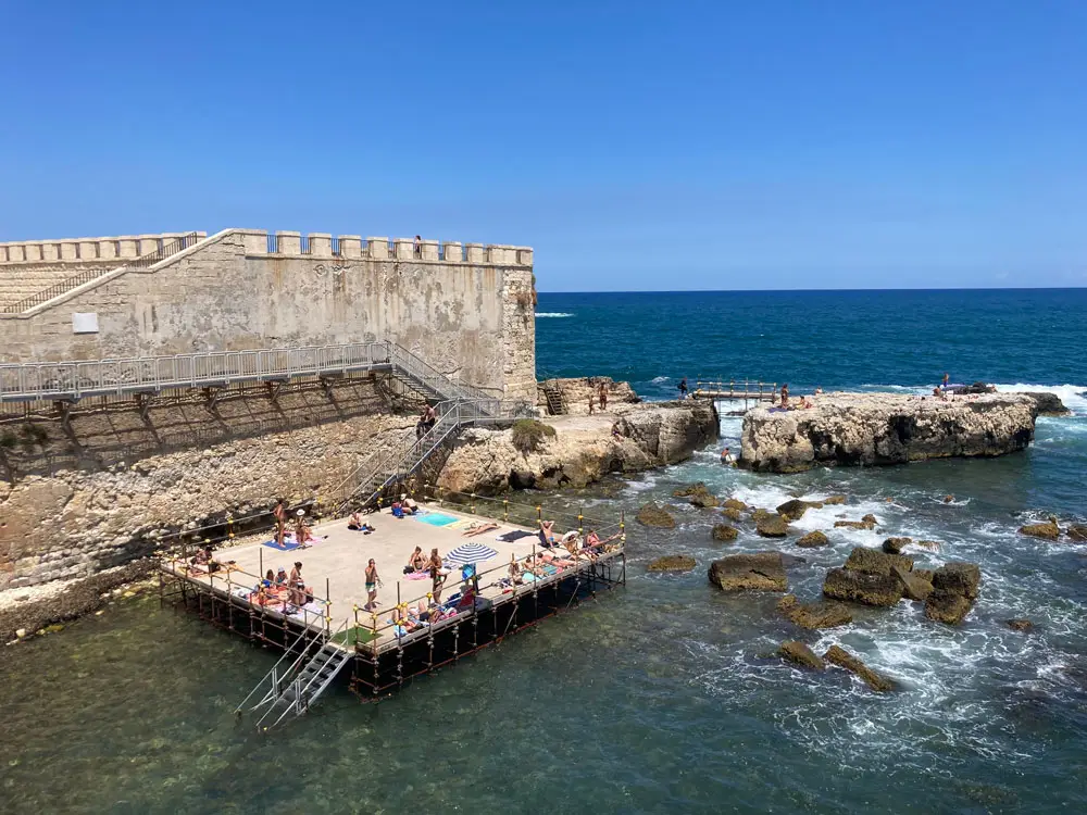 Swimming Platform, Siracusa